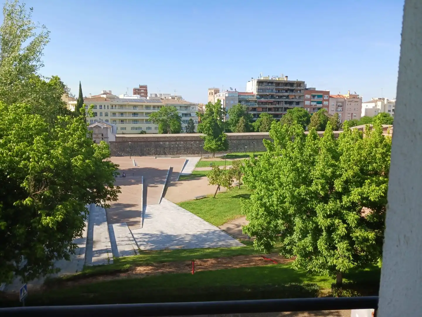 Vista exterior de Piso de alquiler en Badajoz con Aire acondicionado, Calefacción y Parquet