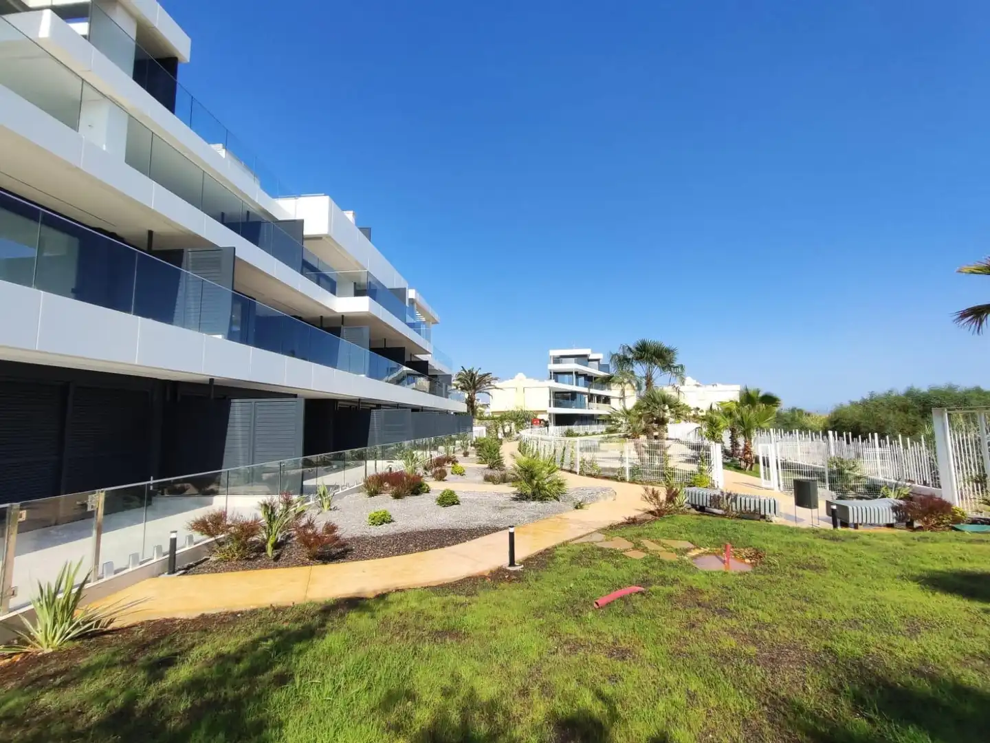 Piso en venta en Carrer Mar Jónica, 7, El Palmar - Los Molinos Vista exterior de Piso en venta en Dénia con Aire acondicionado, Calefacción y Jardín privado