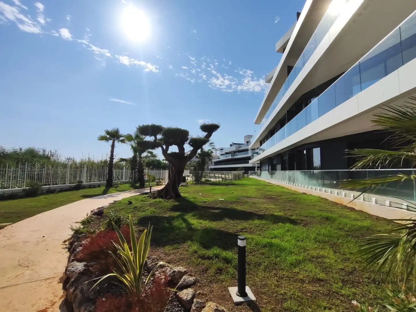 Piso en venta en Carrer Mar Jónica, 7, El Palmar - Los Molinos Vista exterior de Piso en venta en Dénia con Aire acondicionado, Calefacción y Jardín privado