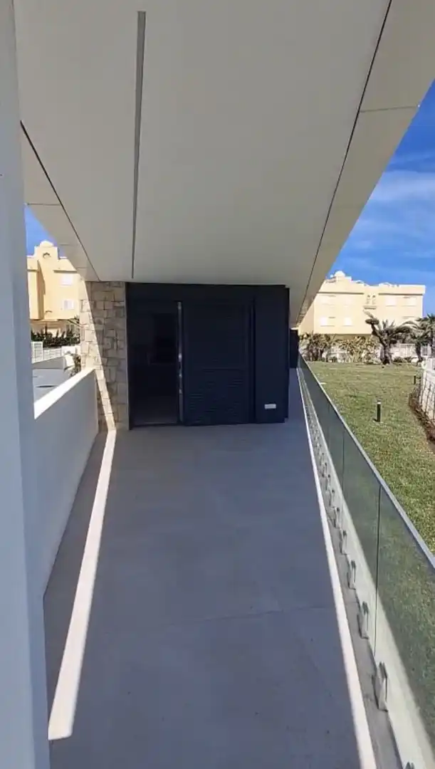 Piso en venta en Carrer Mar Jónica, 7, El Palmar - Los Molinos Vista exterior de Piso en venta en Dénia con Aire acondicionado, Calefacción y Jardín privado