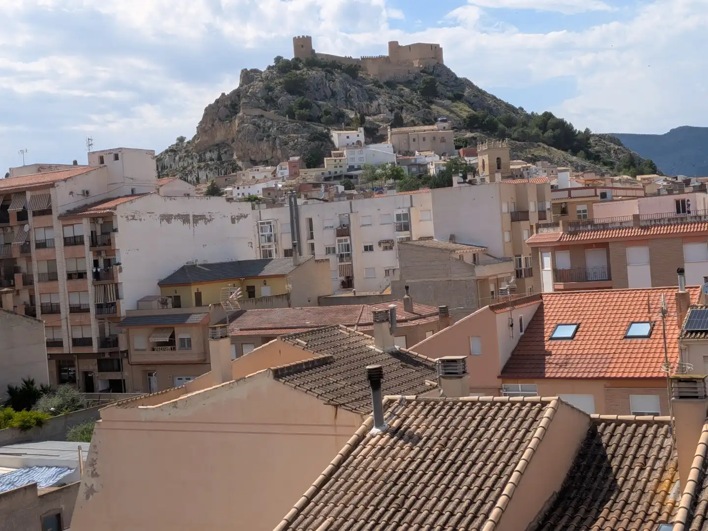Dúplex en venda a Carrer Ramon Llull, 15, Castalla Vista exterior de Dúplex en venda en Castalla amb Aire condicionat