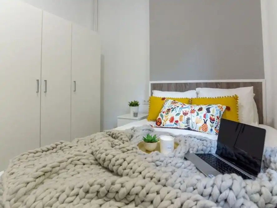 Schlafzimmer von Wohnung zur untervermieten in Madrid mit Heizung, Möbliert und Gemeinschaftsparkplatz