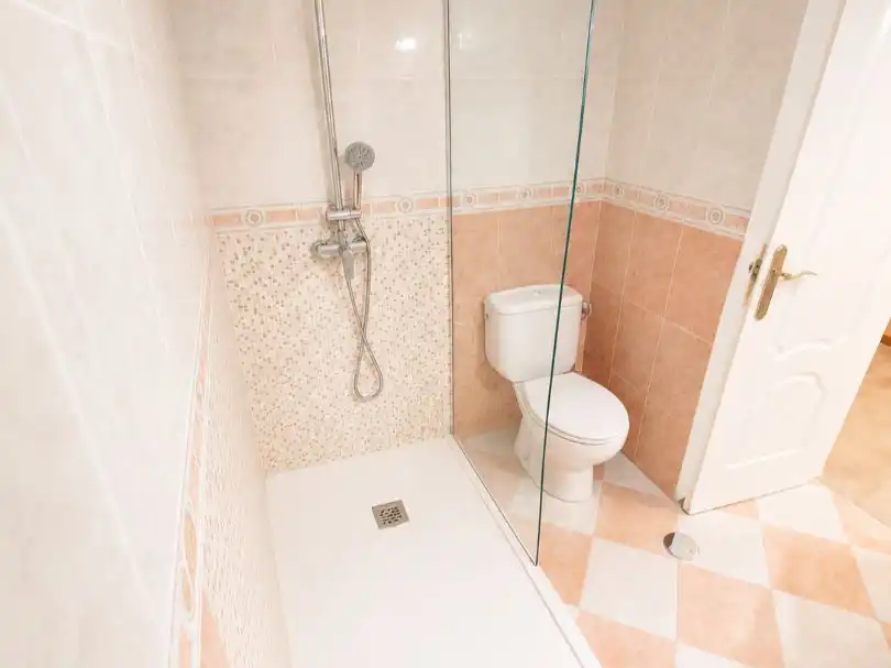 Piso en venta en Avenida Alfonso el Sabio, 27, Mercado Baño de Piso en venta en Alicante / Alacant con Aire acondicionado y Balcón