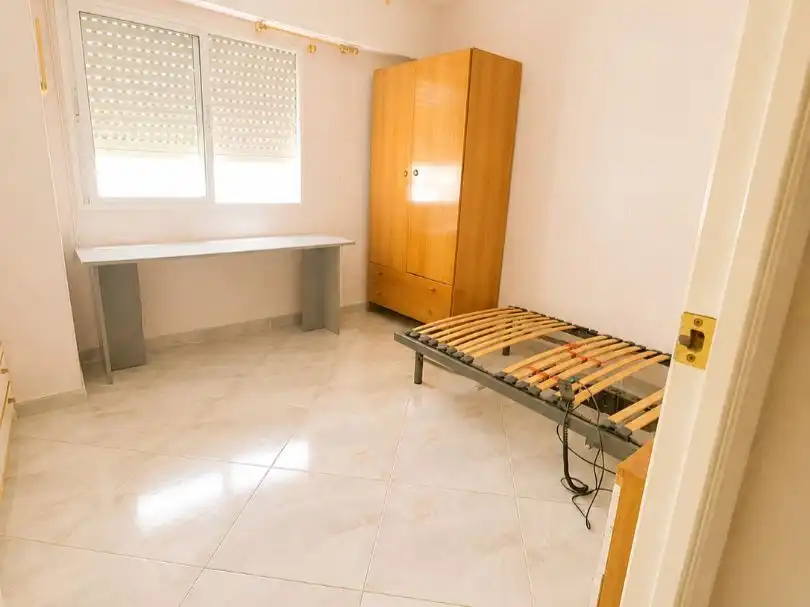Piso en venta en Avenida Alfonso el Sabio, 27, Mercado Habitación de Piso en venta en Alicante / Alacant con Aire acondicionado y Balcón