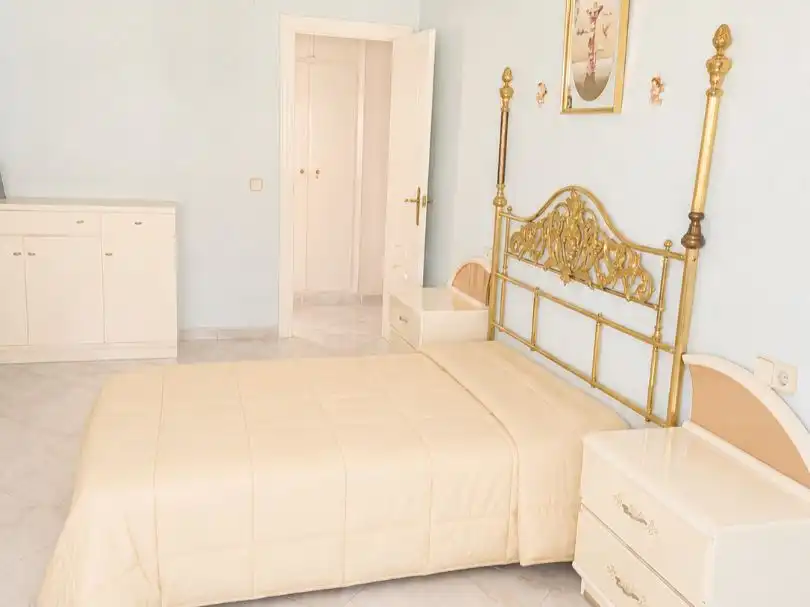 Piso en venta en Avenida Alfonso el Sabio, 27, Mercado Habitación de Piso en venta en Alicante / Alacant con Aire acondicionado y Balcón