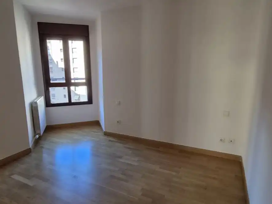 Schlafzimmer von Wohnung zum Verkauf in Madrid mit Heizung, Terrasse und Abstellraum
