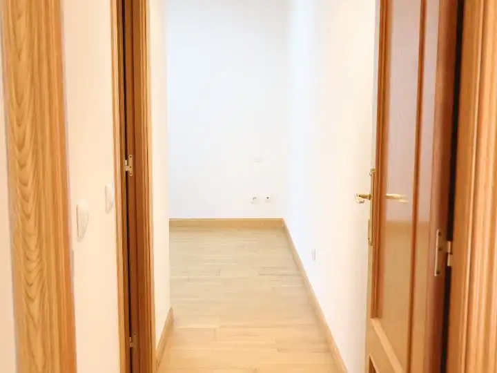Wohnung zum Verkauf in Madrid mit Heizung, Terrasse und Abstellraum