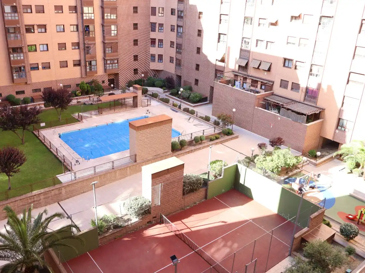 Schwimmbecken von Wohnung zum Verkauf in Madrid mit Heizung, Terrasse und Abstellraum