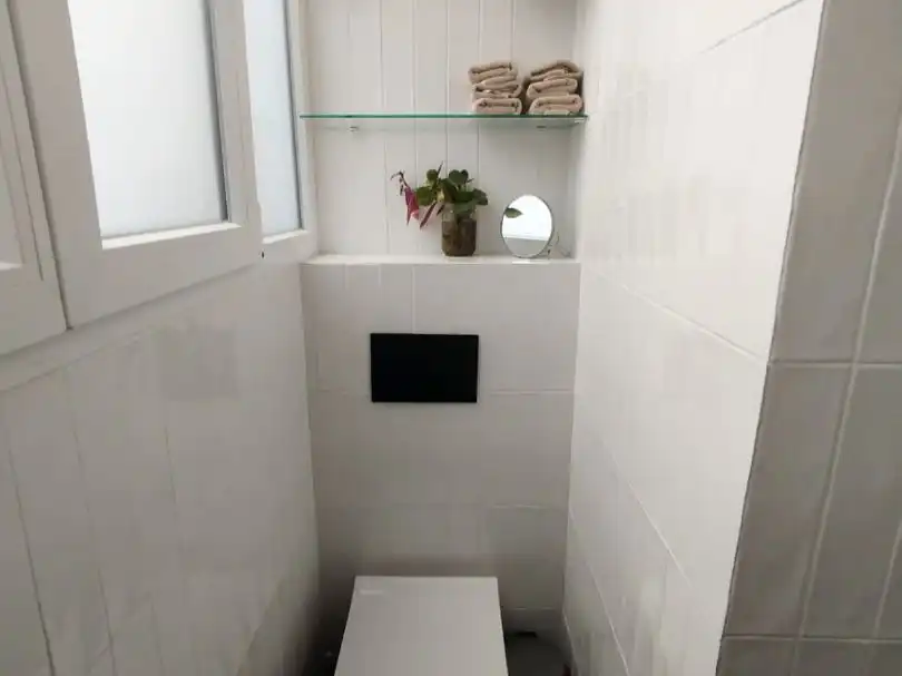 Baño de Piso de alquiler en Cádiz con Amueblado y Balcón
