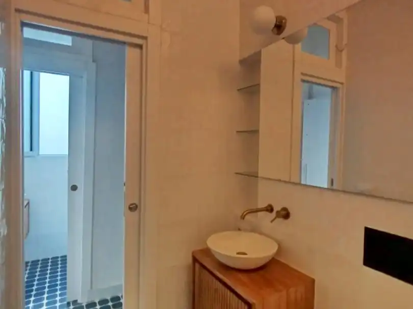 Baño de Piso de alquiler en Cádiz con Amueblado y Balcón