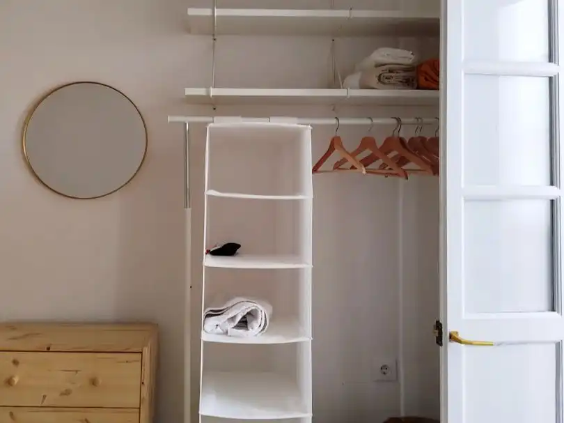 Habitación de Piso de alquiler en Cádiz con Amueblado y Balcón