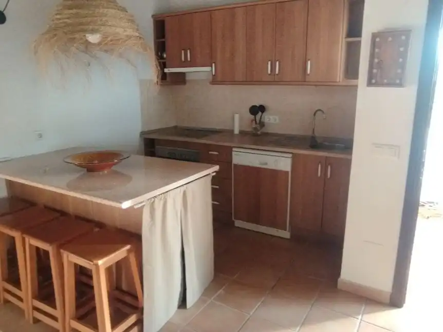 Finca rústica de alquiler en A-355, 15, Coín Cocina de Finca rústica de alquiler en Coín con Aire acondicionado, Calefacción y Jardín privado