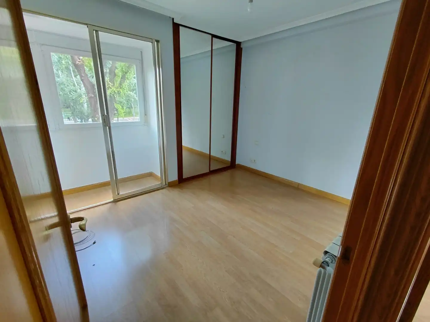 Schlafzimmer von Wohnung zum Verkauf in  Madrid Capital mit Klimaanlage