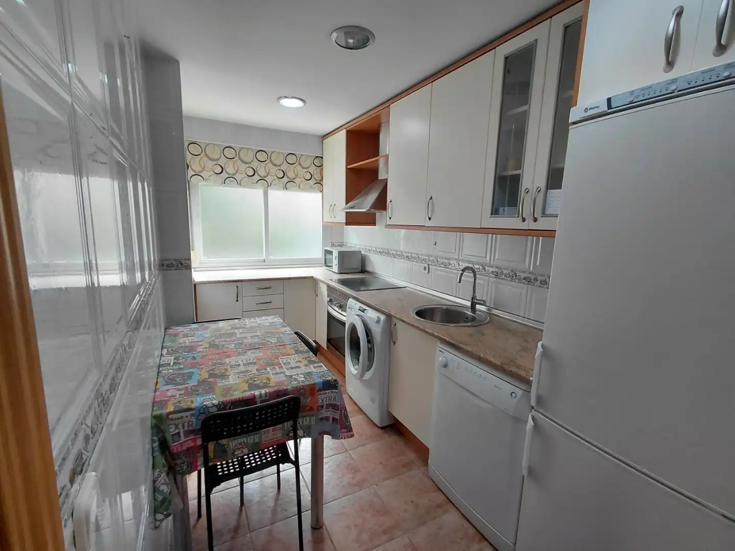 Küche von Wohnung zum Verkauf in  Madrid Capital mit Klimaanlage