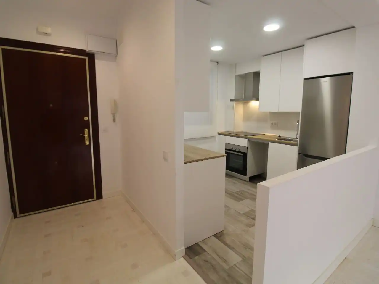 Piso de alquiler en Calle de Trueba y Fernández, 1, Hispanoamérica - Bernabéu Piso de alquiler en Calle de Trueba y Fernández, 1, Hispanoamérica - Bernabéu