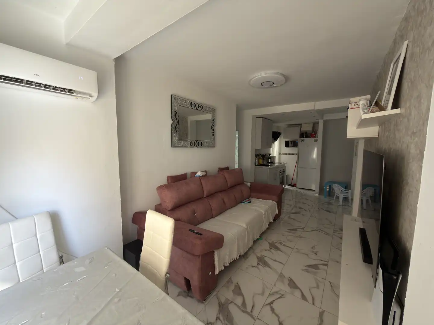Pis en venda a Calle Toledo, 29, Lepanto Sala d'estar de Pis en venda en Mairena del Aljarafe amb Aire condicionat, Calefacció i Moblat