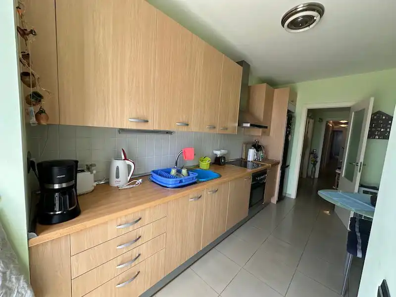 Wohnung zum Verkauf in Avenida de las Tirajanas, 231, Santa Lucía de Tirajana Küche von Wohnung zum Verkauf in Santa Lucía de Tirajana mit Balkon