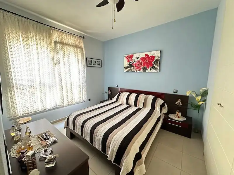 Wohnung zum Verkauf in Avenida de las Tirajanas, 231, Santa Lucía de Tirajana Schlafzimmer von Wohnung zum Verkauf in Santa Lucía de Tirajana mit Balkon