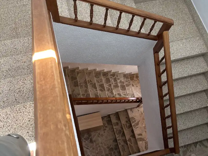 Piso en venta en Calle Rodríguez de la Fuente, 6, Cacabelos Piso en venta en Cacabelos con Calefacción, Jardín privado y Parquet