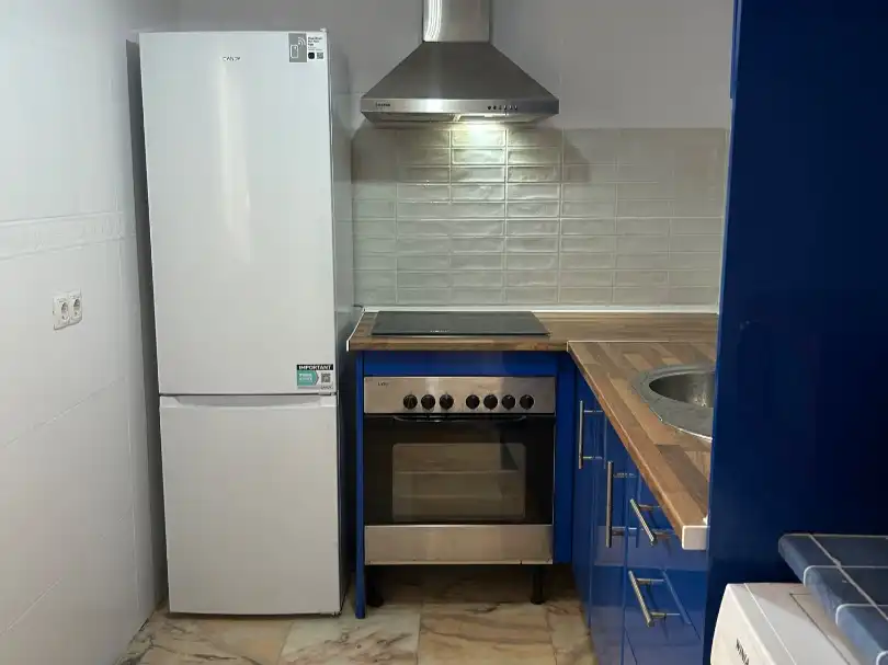Kitchen of Flat for rent in Badajoz  with Air Conditioner and Furnished