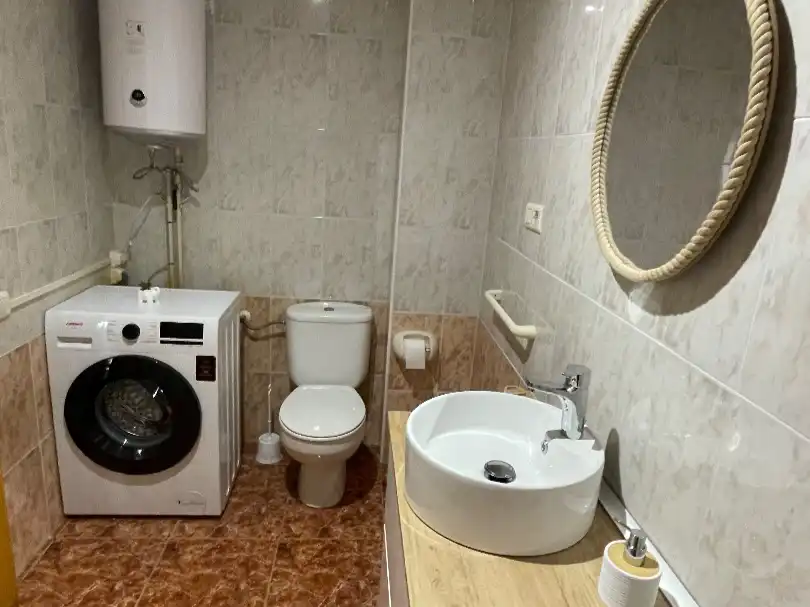 Apartament de lloguer a Passeig Marítim del Mediterrani, 48, Playa Morro de Gos Bany de Apartament de lloguer en Oropesa del Mar / Orpesa amb Terrassa, Piscina i Moblat