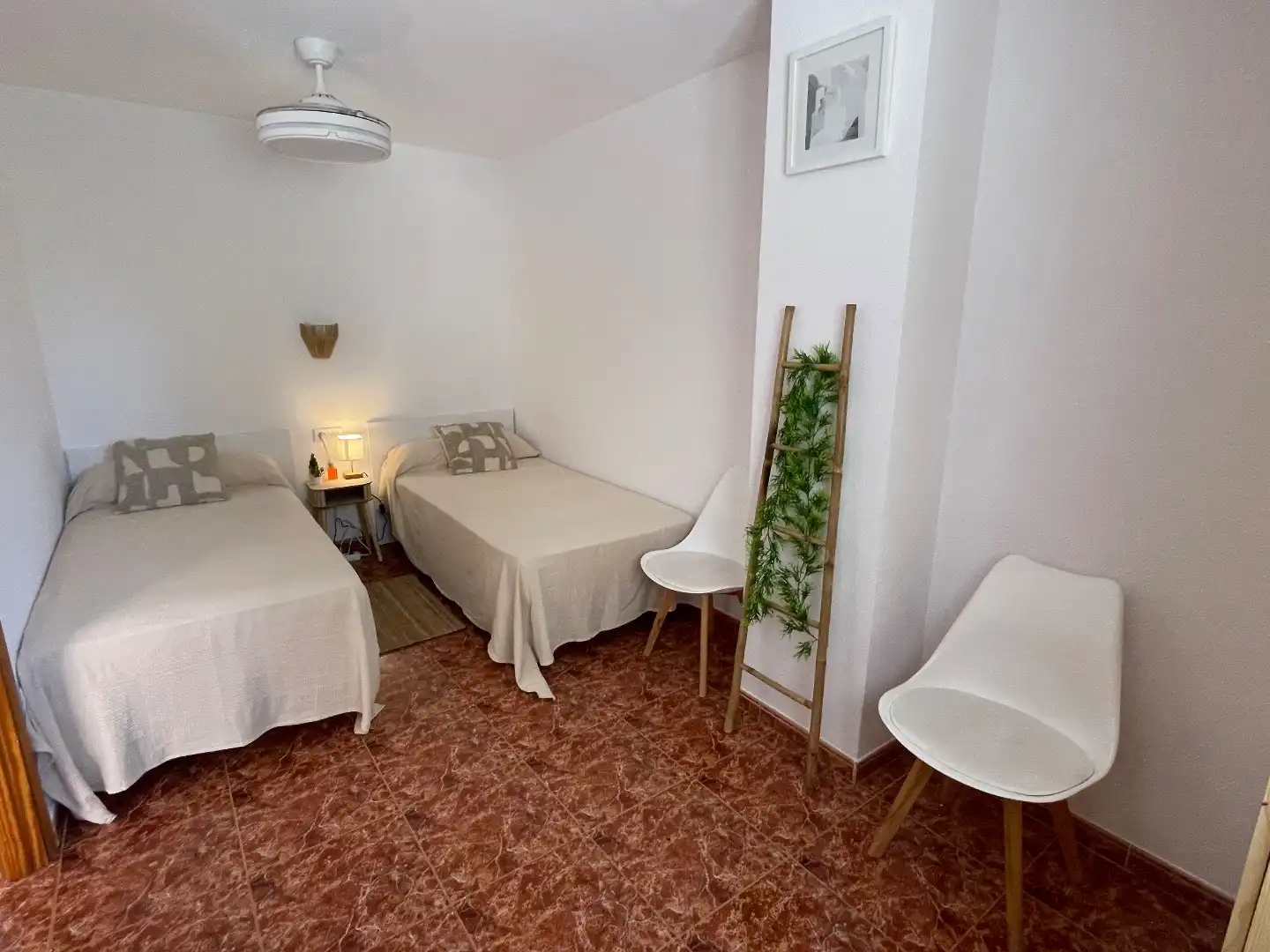 Apartament de lloguer a Passeig Marítim del Mediterrani, 48, Playa Morro de Gos Dormitori de Apartament de lloguer en Oropesa del Mar / Orpesa amb Terrassa, Piscina i Moblat