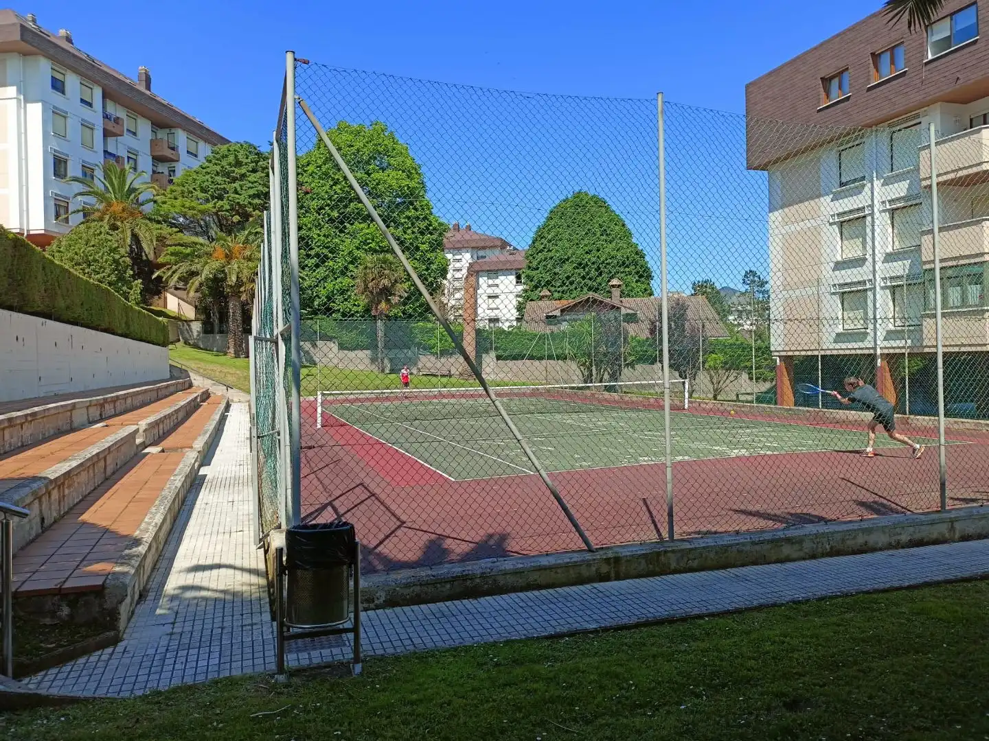 Piso en venta en Calle Concha Espina, 11, Valdenoja Parking de Piso en venta en Santander con Terraza y Piscina