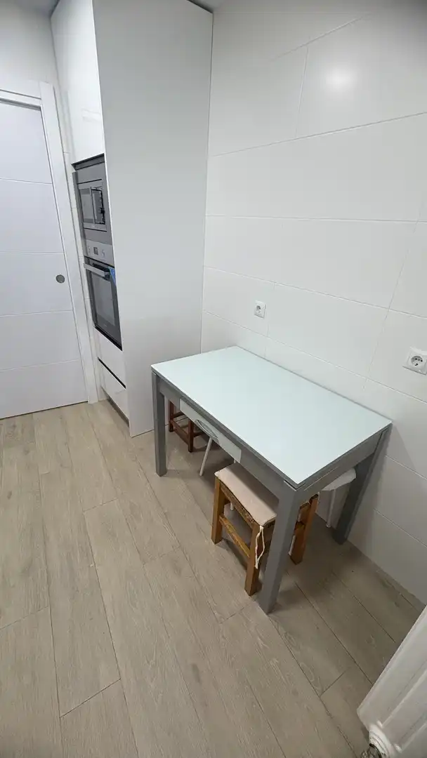 Cocina de Piso para compartir en Salamanca con Calefacción, Parquet y Amueblado
