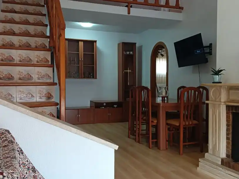 Wohnung zur Miete in Avenida Cristóbal Sanz, 24, Playa Tamarit - Playa Lissa Esszimmer von Wohnung zur Miete in Santa Pola mit Heizung, Parkett und Terrasse