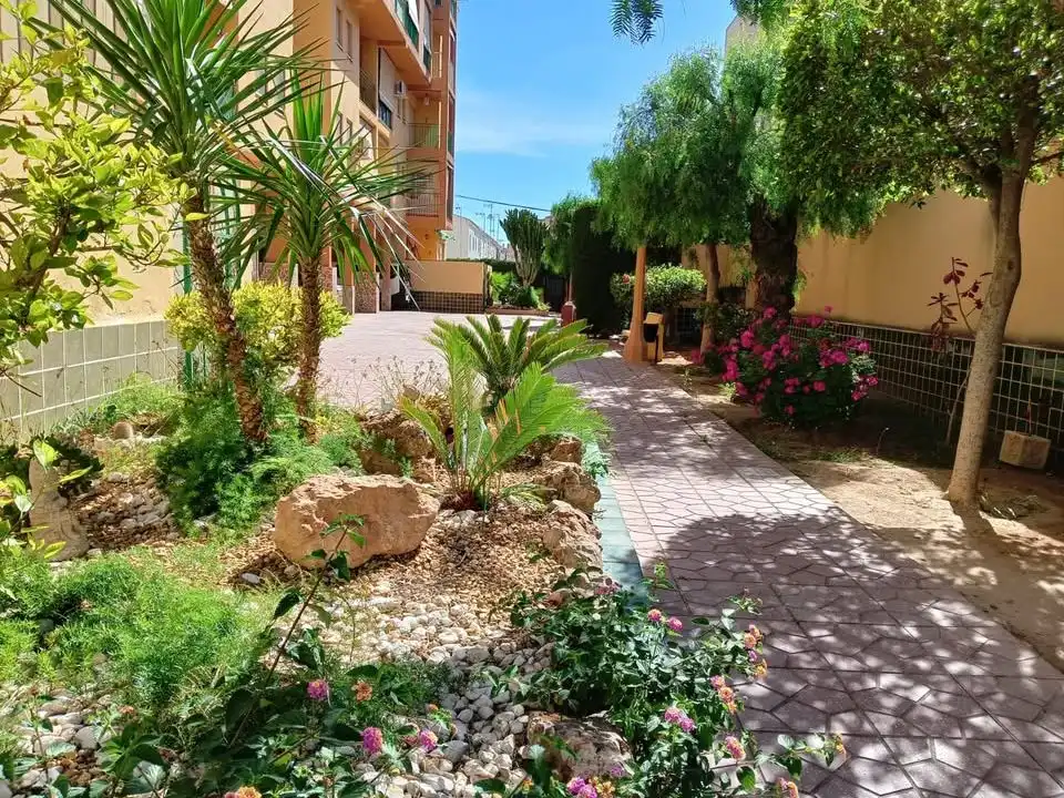 Wohnung zur Miete in Avenida Cristóbal Sanz, 24, Playa Tamarit - Playa Lissa Terrasse von Wohnung zur Miete in Santa Pola mit Heizung, Parkett und Terrasse