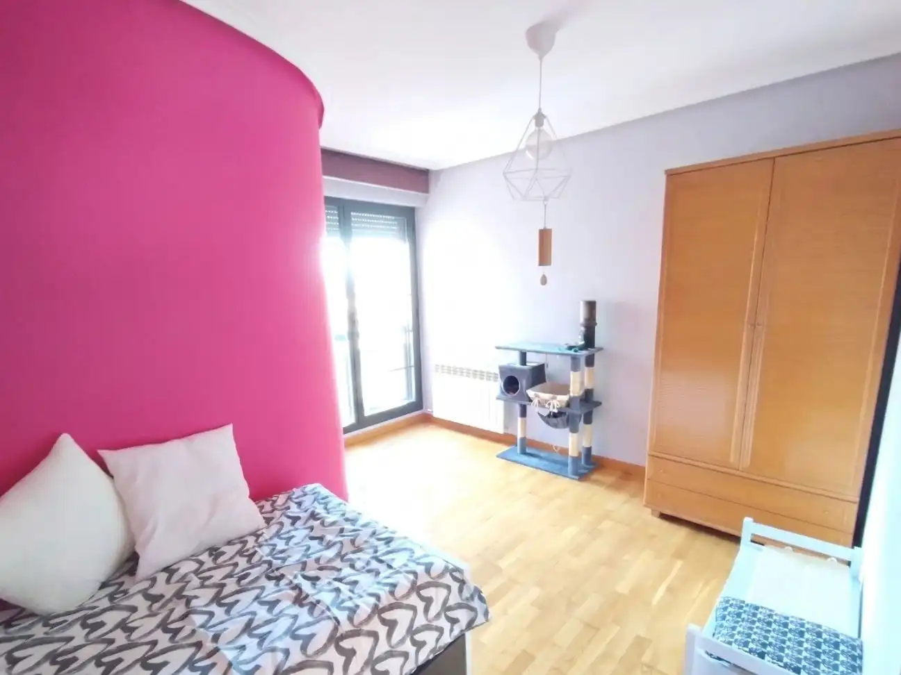 Wohnung zum Verkauf in Calle Nocedillo, 17, Lardero Schlafzimmer von Wohnung zum Verkauf in Lardero mit Klimaanlage und Balkon
