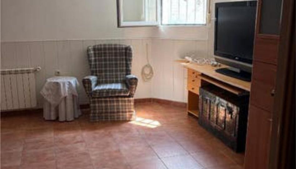 Room in Serranillos del Valle, Madrid - image 1 Photo 1 of Room in Serranillos del Valle, Madrid