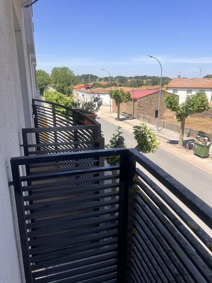 Flat for sale in Carretera Estación, 58, Lumbrales Terrace of Flat for sale in Lumbrales with Balcony