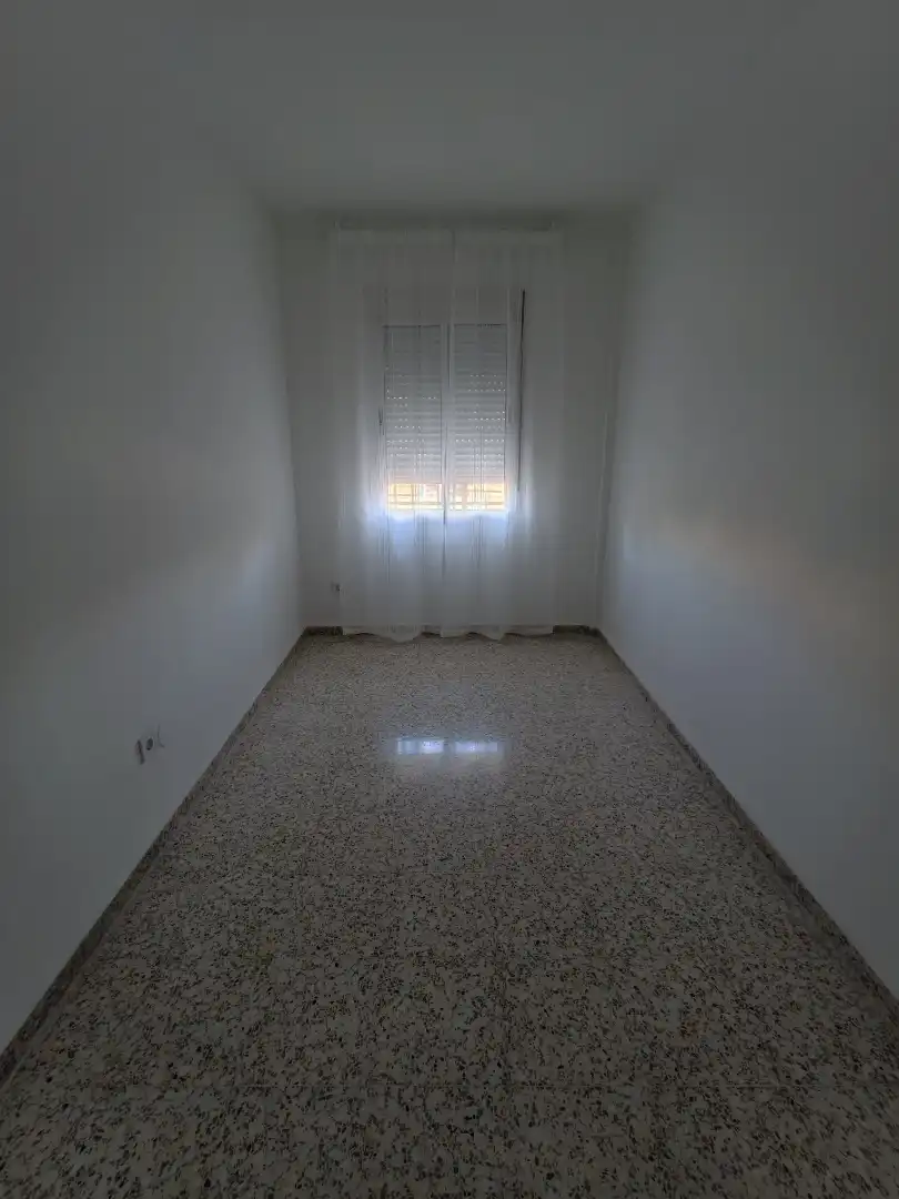 Piso de alquiler en Carretera de Carmona, Parque Atlántico- San Matías