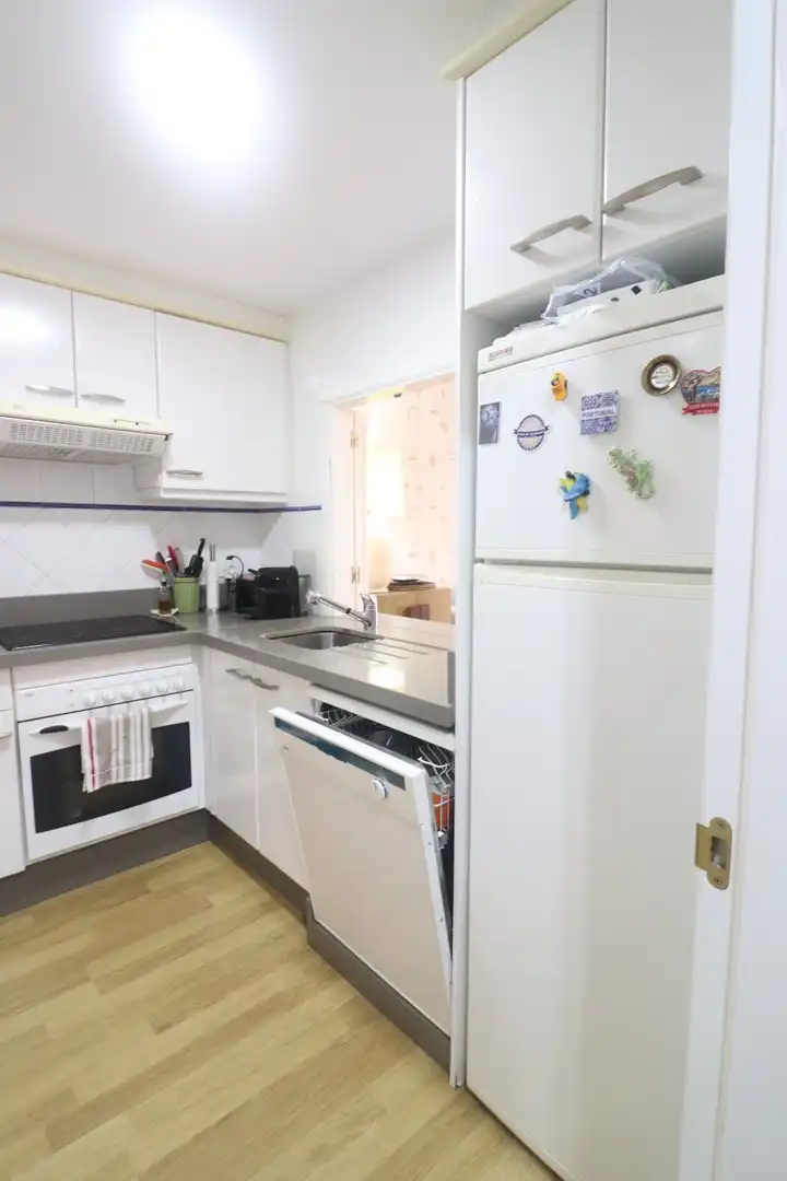 Cocina de Piso de alquiler en Ayamonte con Aire acondicionado, Jardín privado y Parquet