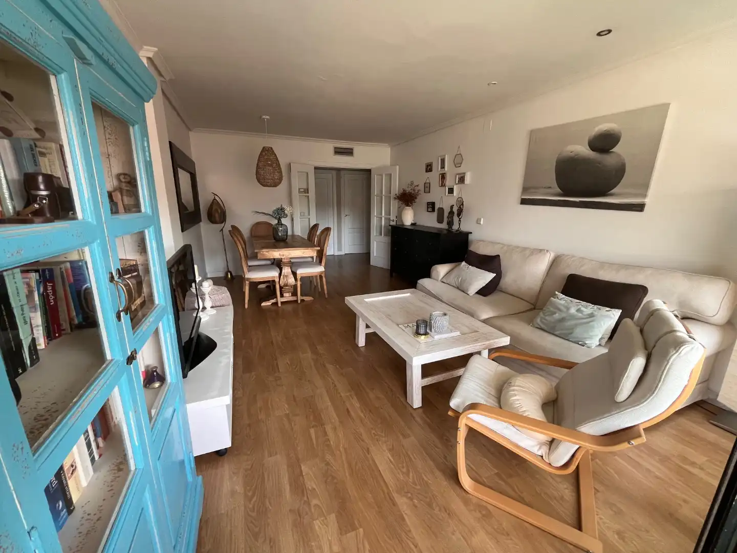 Flat for sale in Calle de la Bahía de Málaga, 8, Corralejos - Campo de las Naciones Living room of Flat for sale in Madrid Capital with Air Conditioner, Terrace and Swimming Pool