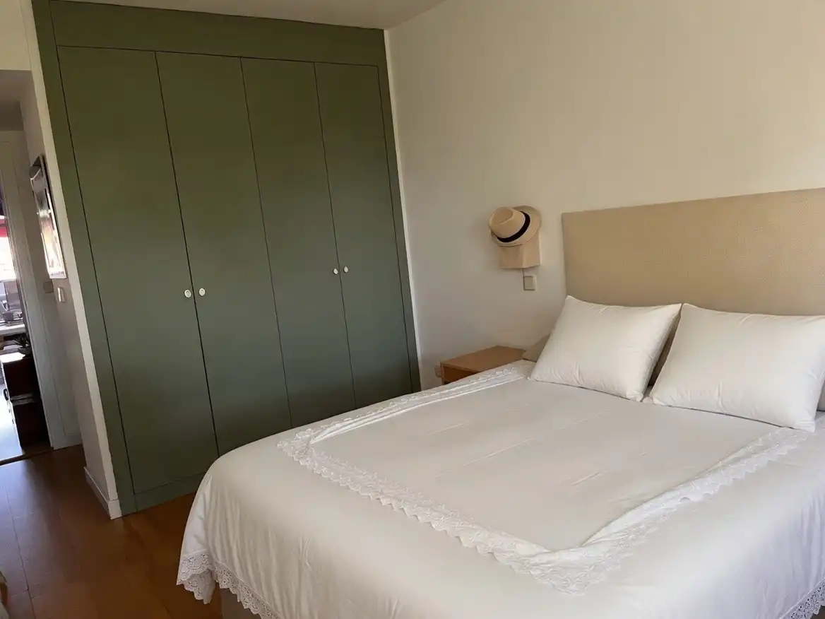 Flat for sale in Calle de la Bahía de Málaga, 8, Corralejos - Campo de las Naciones Bedroom of Flat for sale in Madrid Capital with Air Conditioner, Terrace and Swimming Pool
