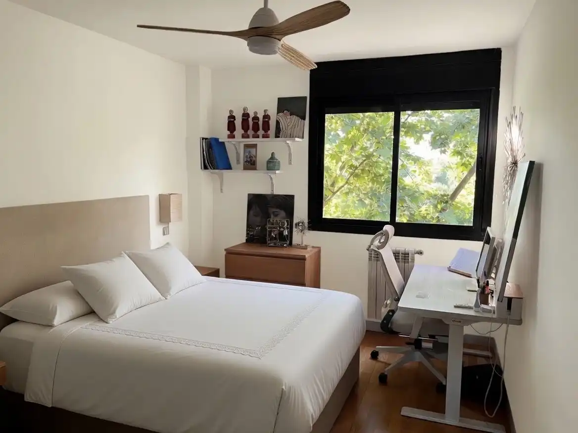 Flat for sale in Calle de la Bahía de Málaga, 8, Corralejos - Campo de las Naciones Bedroom of Flat for sale in Madrid Capital with Air Conditioner, Terrace and Swimming Pool
