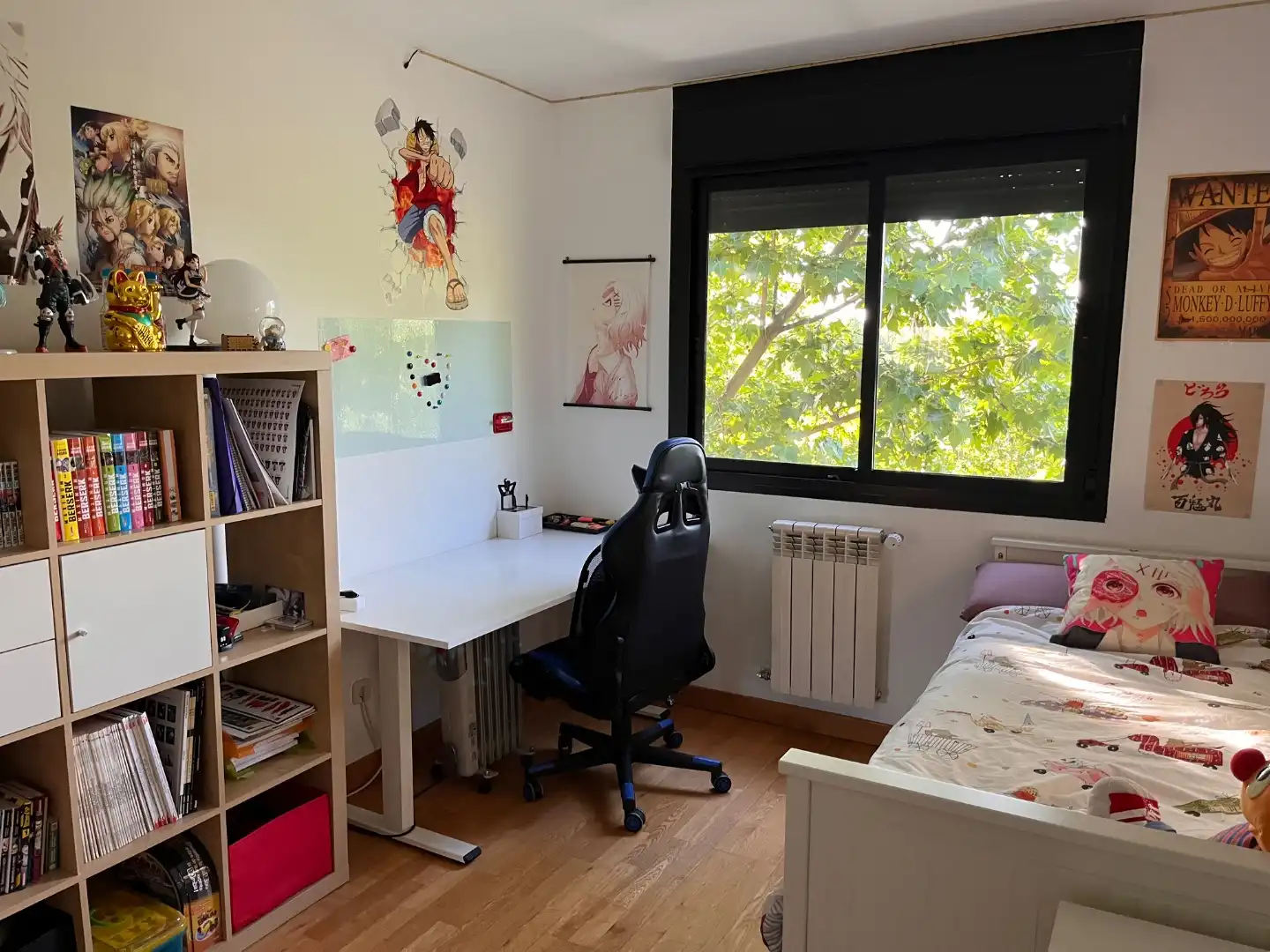 Flat for sale in Calle de la Bahía de Málaga, 8, Corralejos - Campo de las Naciones Bedroom of Flat for sale in Madrid Capital with Air Conditioner, Terrace and Swimming Pool