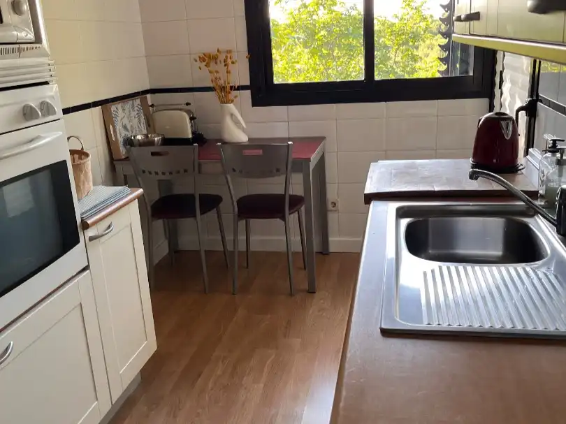 Flat for sale in Calle de la Bahía de Málaga, 8, Corralejos - Campo de las Naciones Kitchen of Flat for sale in Madrid Capital with Air Conditioner, Terrace and Swimming Pool