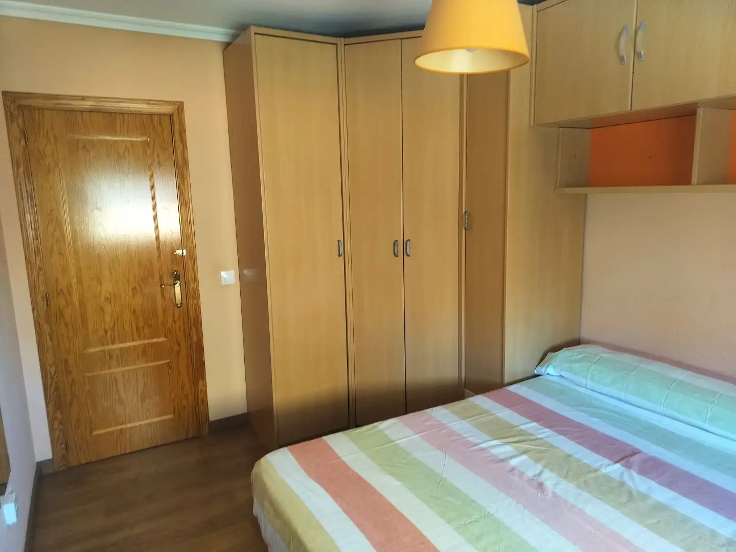 Bedroom of Flat for share in Alicante / Alacant  with Air Conditioner, Parquet flooring and Swimming Pool