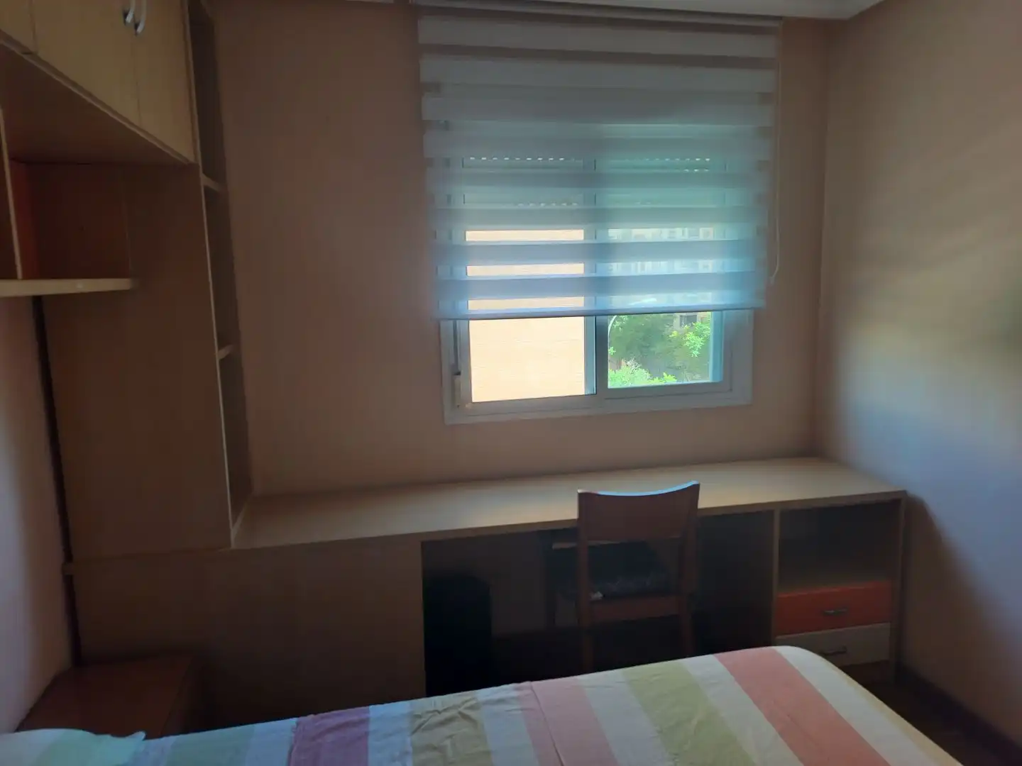 Bedroom of Flat for share in Alicante / Alacant  with Air Conditioner, Parquet flooring and Swimming Pool