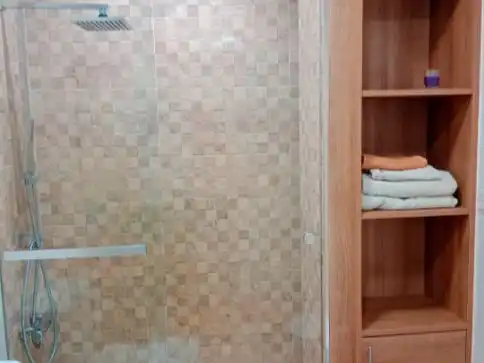 Bathroom of Flat for rent in Montijo  with Air Conditioner, Heating and Parquet flooring