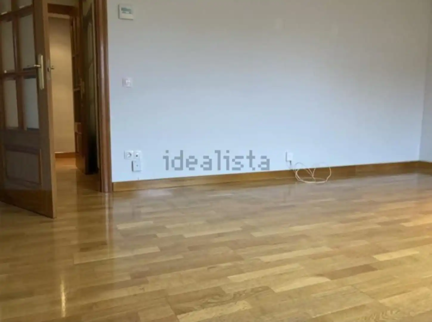 Dormitori de Pis de lloguer en Madrid amb Calefacció, Jardí privat i Parquet