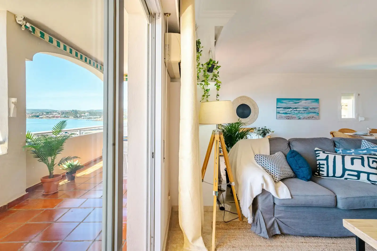 Piso de alquiler en Avenida del Carmen, 43, Seghers Terraza de Piso de alquiler en Estepona con Aire acondicionado, Calefacción y Terraza