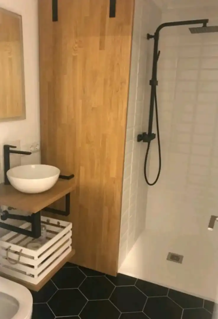Bathroom of Apartments for rent in Cullera  with Air Conditioner, Furnished and Oven