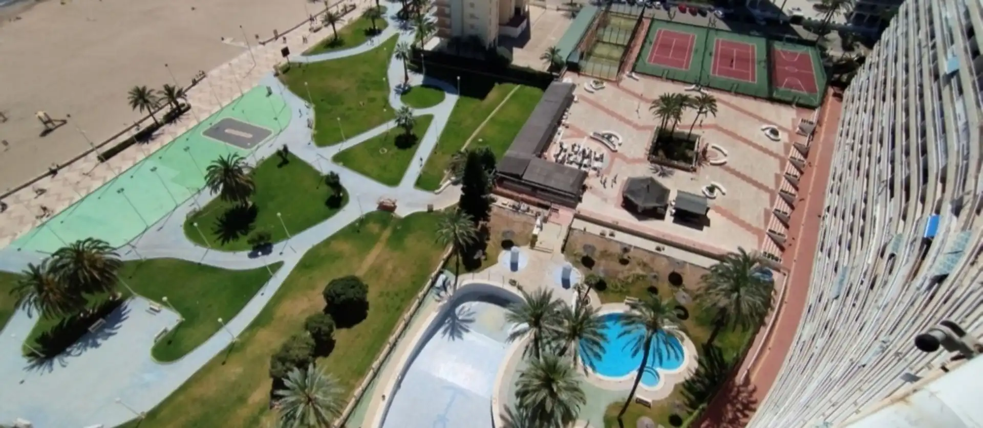 Exterior view of Apartments for rent in Cullera  with Air Conditioner, Furnished and Oven