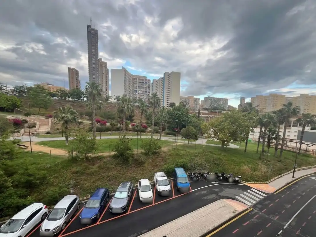 Wohnung zum Verkauf in Avenida L'aigüera, 17, Colonia Madrid Parkplatz von Wohnung zum Verkauf in Benidorm mit Klimaanlage, Terrasse und Balkon