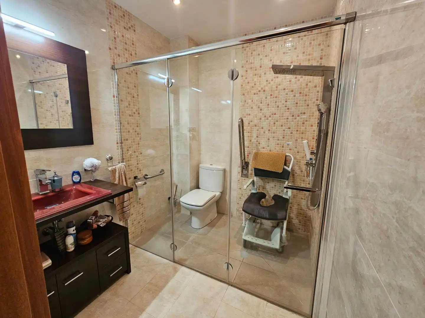 Casa o chalet en venta en Carrer Doctor Lluís Folch I Camarasa, 11, Vilassar de Dalt Baño de Casa o chalet en venta en Vilassar de Dalt con Aire acondicionado, Terraza y Piscina