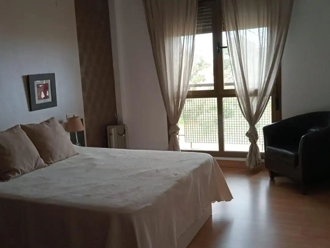 Flat for rent in Misioneras Concepcionistas, 5, La Reconquista - El Rosario Bedroom of Flat for rent in Algeciras with Air Conditioner, Heating and Parquet flooring